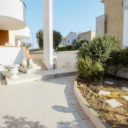 Ruccia Apartment *