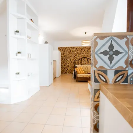 Apartment Ruccia *
